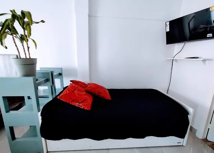 Departamento Un Ambiente, Excelente Ubicacion Zona Gueemes